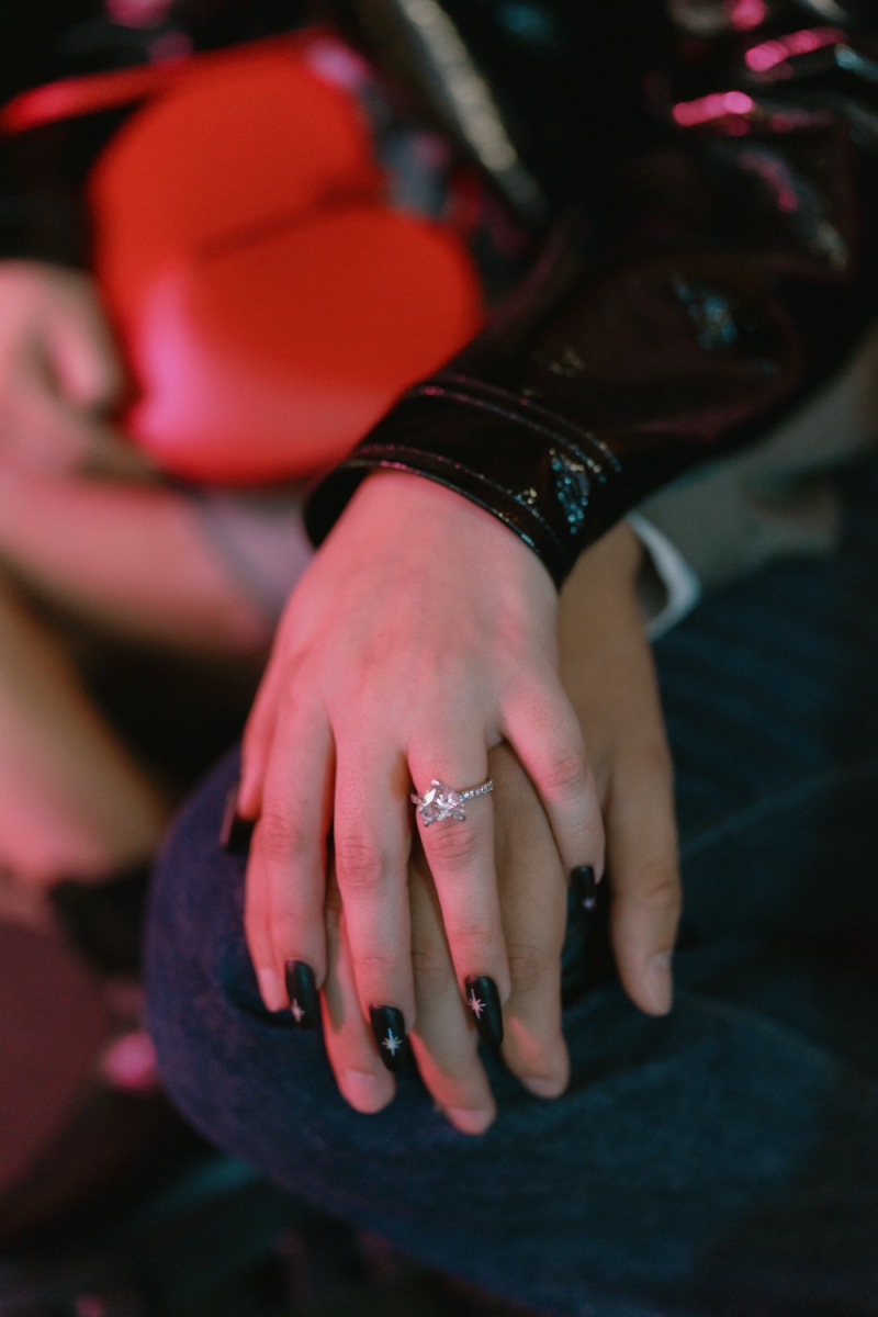 Taylor and Jeffrey Portraits-4